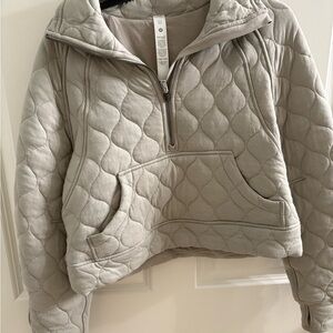 Lululemon Athletica Beige Quilted Jacket
